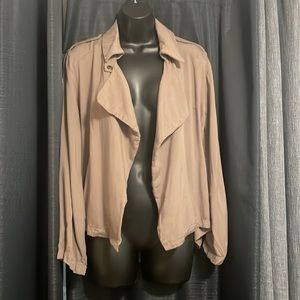 Haden open front shirt